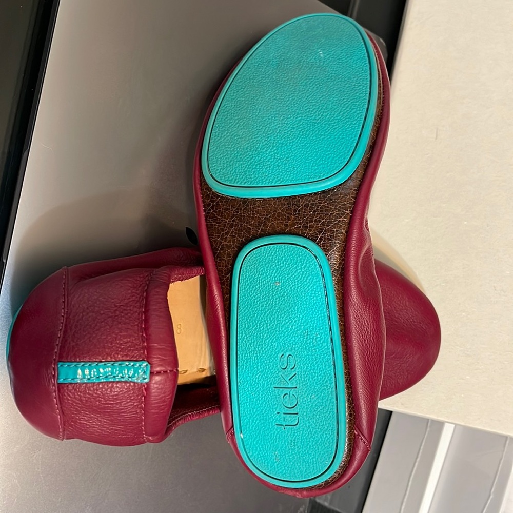 Tieks size 8 Cardinal Red worn once.
